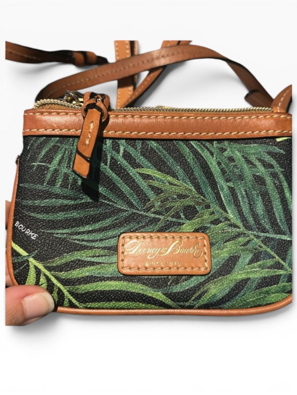 Dooney & Bourke Palm Leaf Crossbody Bag + Matching Wristlet Tropical EUC - Picture 13 of 15